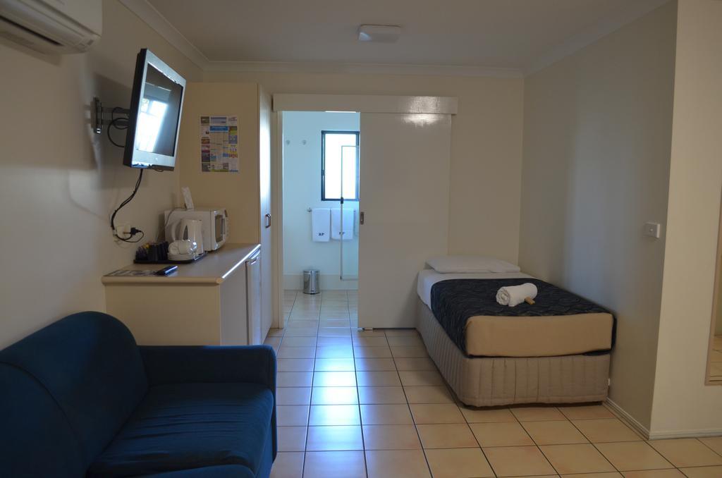 Rockhampton Palms Motor Inn Extérieur photo