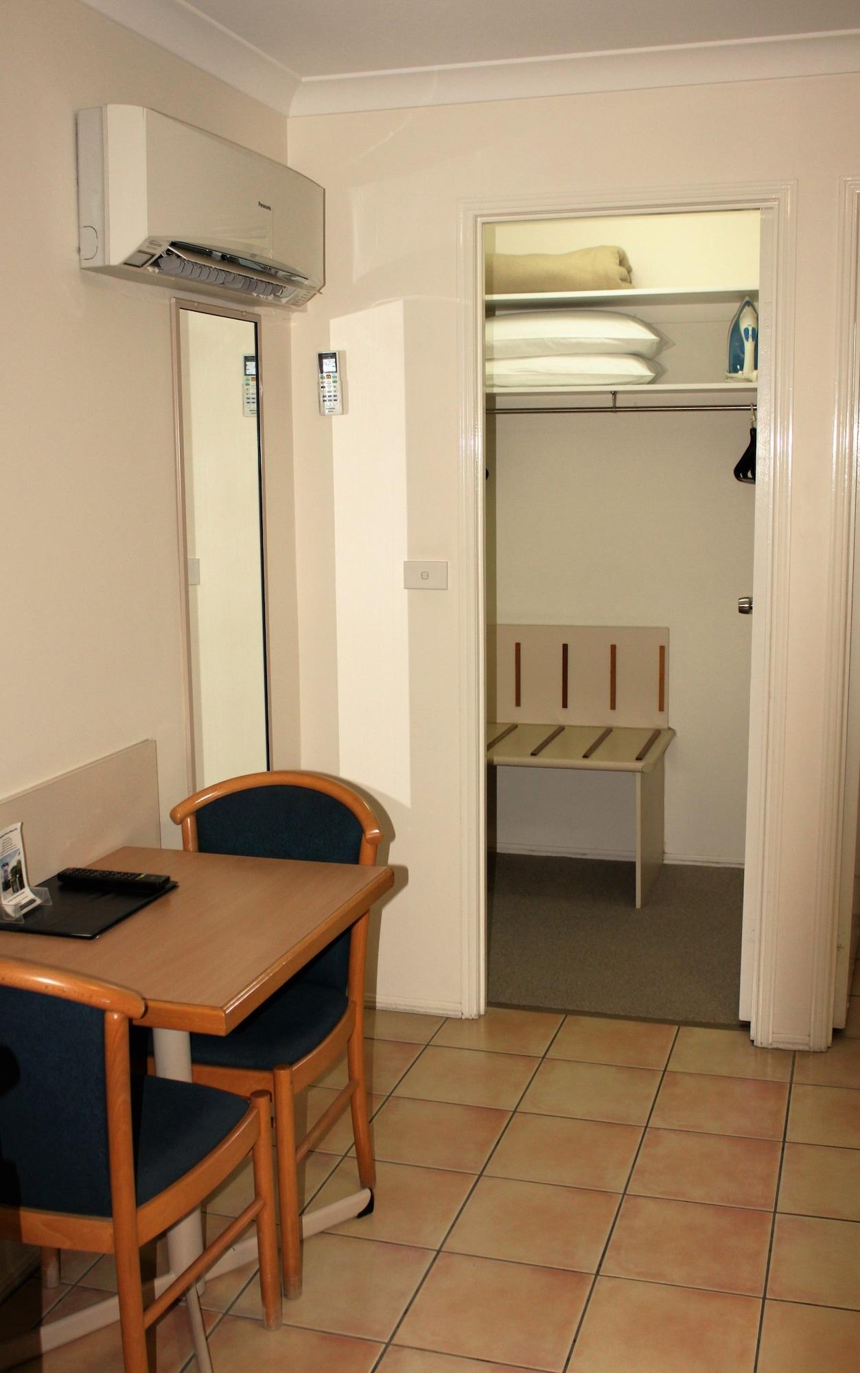 Rockhampton Palms Motor Inn Extérieur photo