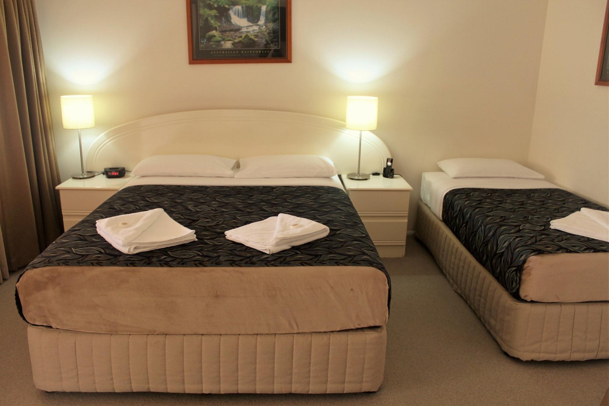 Rockhampton Palms Motor Inn Extérieur photo