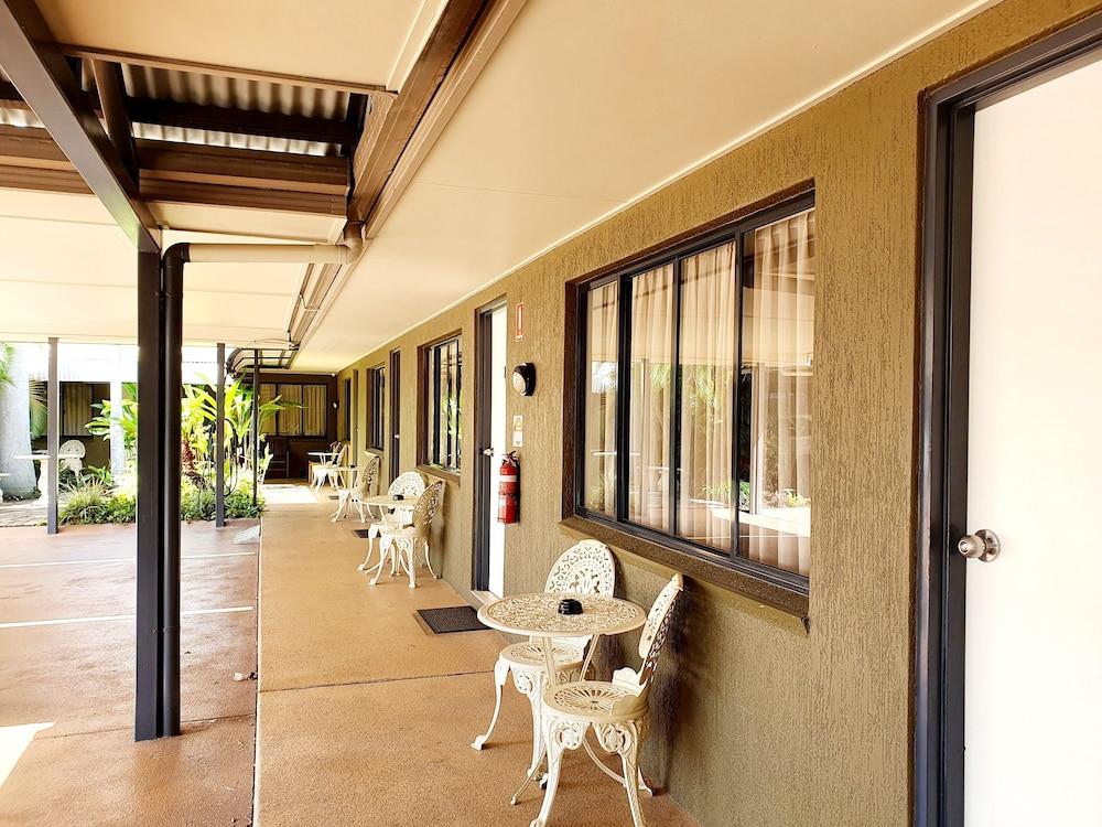 Rockhampton Palms Motor Inn Extérieur photo
