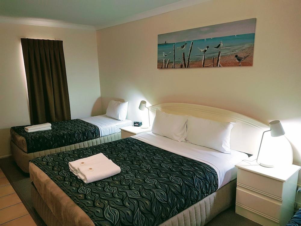 Rockhampton Palms Motor Inn Extérieur photo