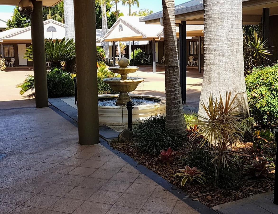 Rockhampton Palms Motor Inn Extérieur photo