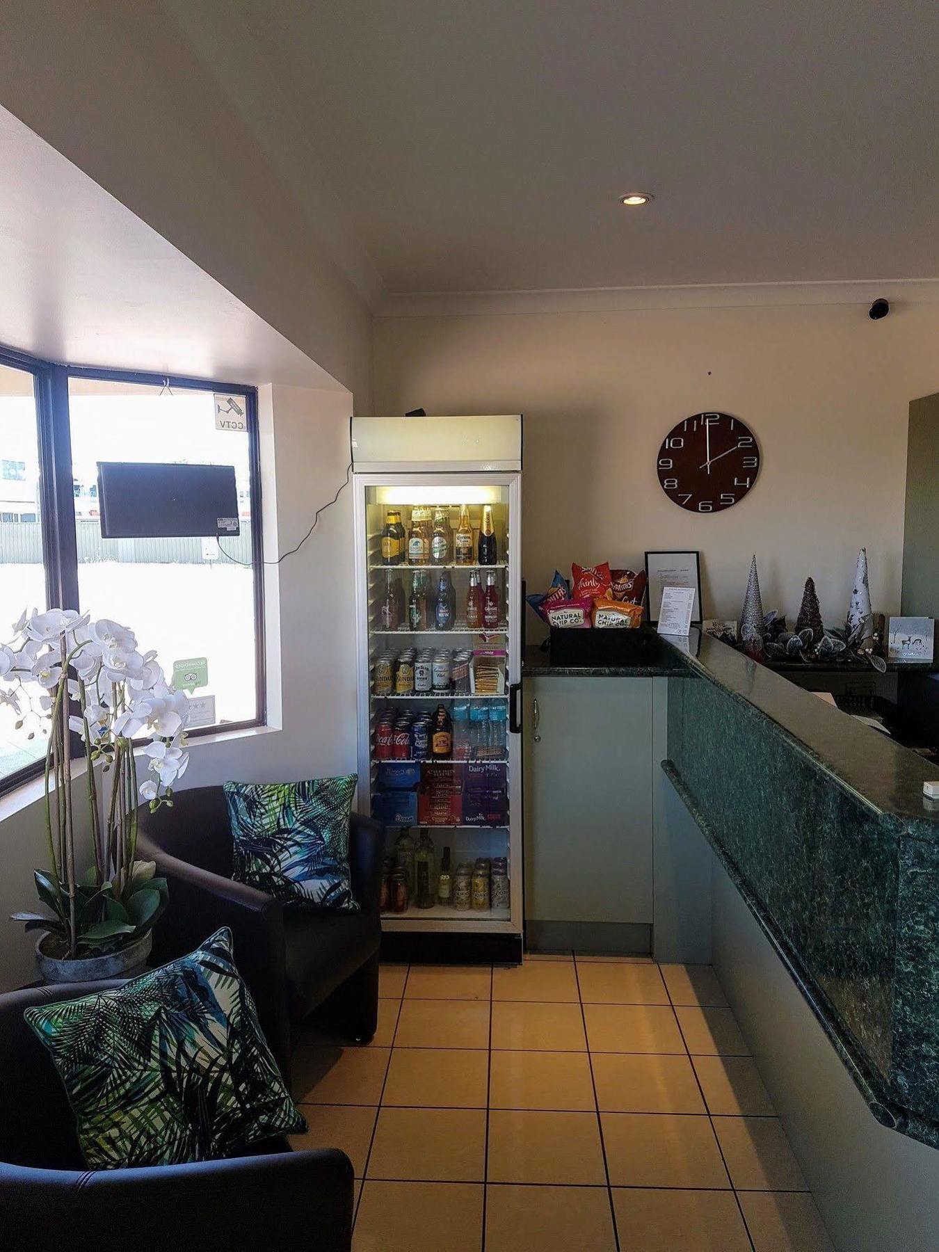Rockhampton Palms Motor Inn Extérieur photo