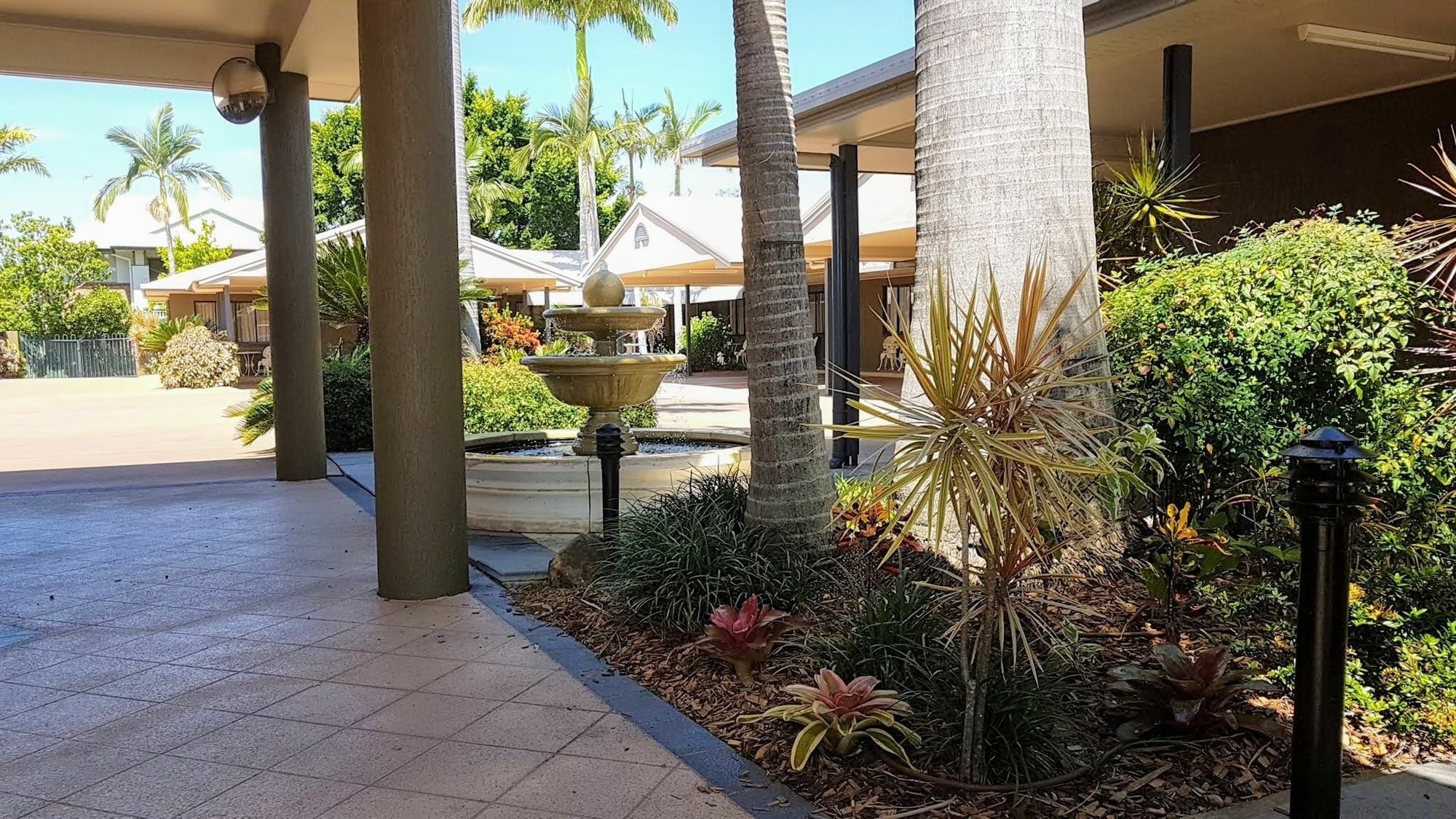 Rockhampton Palms Motor Inn Extérieur photo